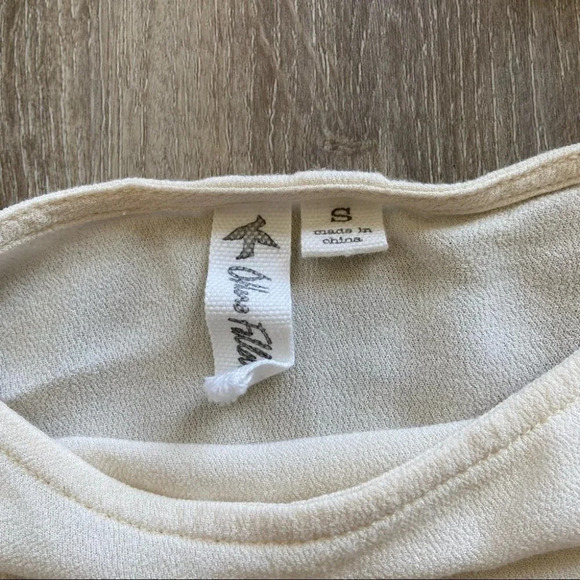 Others Follow Self Tie Cold  Shoulder Ruffle Sleeve Blouse - Picture 5 of 13